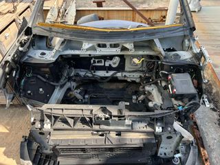 ΤΡΟΜΠΕΤΟ ΕΜΠΡΟΣ PEUGEOT 3008 2019'