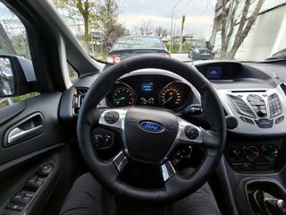 Ford C-Max 2011-thumb-2