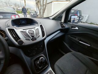 Ford C-Max 2011-thumb-4