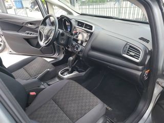 Honda Jazz 2016-thumb-12