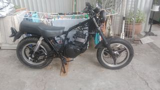 Suzuki GN 250 1992-thumb-12