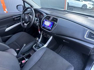 Suzuki SX4 S-Cross 2019 Ελληνικό, 1ο Χέρι, Οθονη CarPlay, Βιβλίο, 2ΕτηΕγγύηση-thumb-12