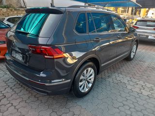 Volkswagen Tiguan 2022 TDI 122PS Life 2.0-thumb-4