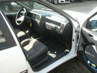 Citroen Xantia 2005 XANTIA II 1600-thumb-5