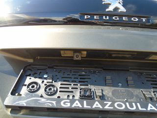 Peugeot 3008 2019 1.5 BLUEHDI 130 ALLURE EAT8-thumb-16