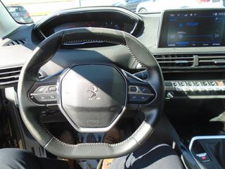 Peugeot 3008 2019 1.5 BLUEHDI 130 ALLURE EAT8-thumb-25