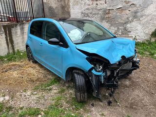 Volkswagen Up 2023