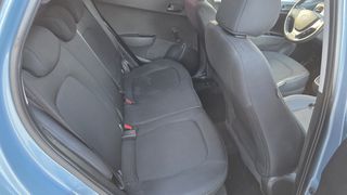 Hyundai i 10 2017-thumb-11