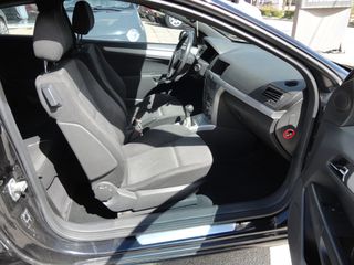 Opel Astra 2006 GTC SPORT 1,4-thumb-5