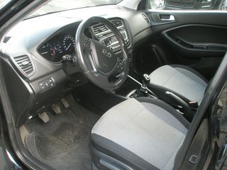 Hyundai i 20 2015 1.1 CRDI-thumb-8