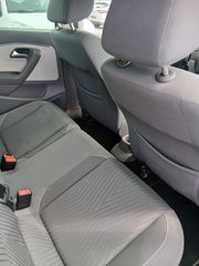 Volkswagen Polo 2015-thumb-8