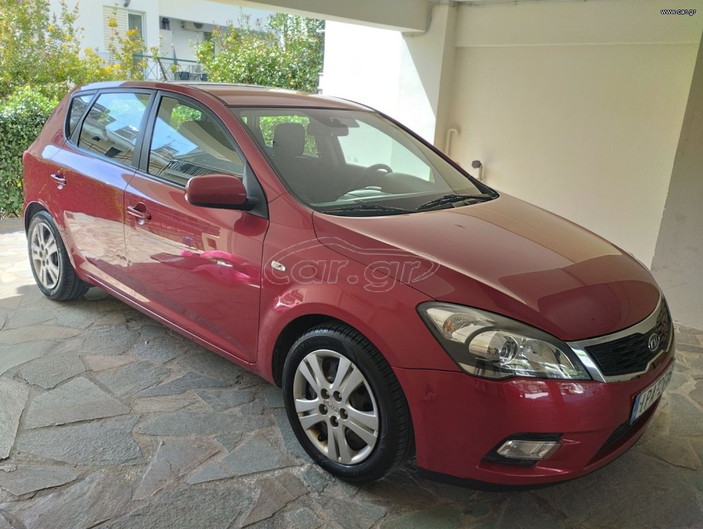 Kia Ceed / cee'd 2013 1.6 125hp / 77.000km / Service / ΚΤΕΟ 2027