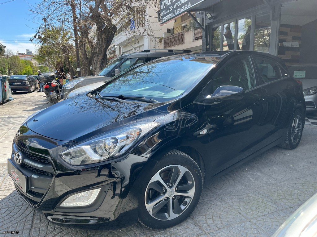 Hyundai i 30 2016 1.6 CRDI  FULL EXTRA!! ΙΣΤΟΡΙΚΟ SERVICE! Γ.ΕΓΓΥΗΣΗ! ΔOΣΕΙΣ!!