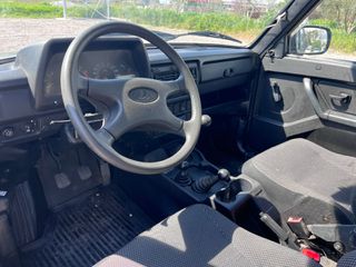 Lada Niva 2016 Taiga Urban Plus 4x4-thumb-10