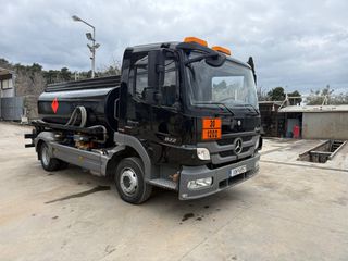 Βυτίο-Καυσίμων Mercedes-Benz 2012 822 ευκερια μονο για λιγω