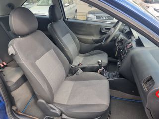 Opel Corsa 2004 1.4 TWINSPORT-thumb-29