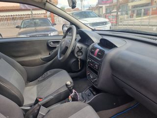 Opel Corsa 2004 1.4 TWINSPORT-thumb-31