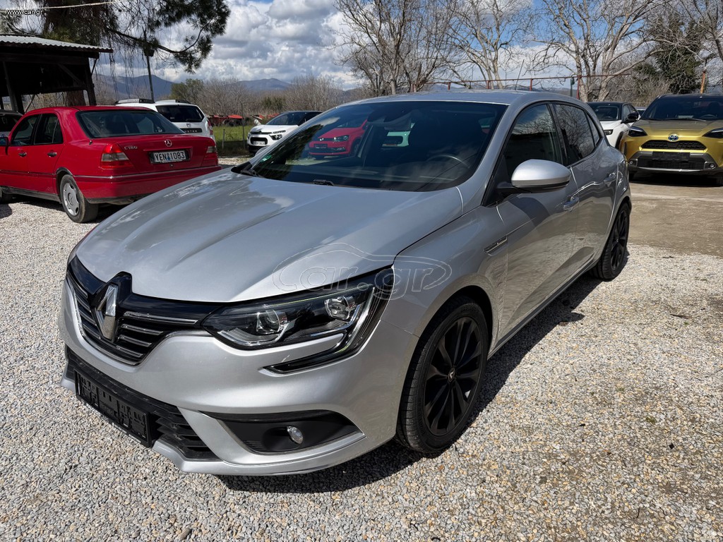 Renault Megane 2020 1.5 DCI DIESEL Ambient Light