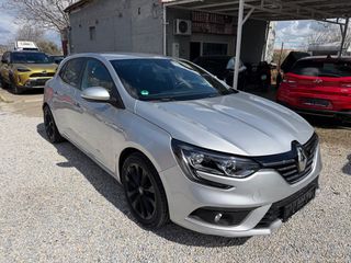 Renault Megane 2020 1.5 DCI DIESEL Ambient Light-thumb-6