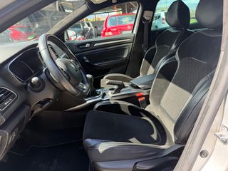 Renault Megane 2020 1.5 DCI DIESEL Ambient Light-thumb-10