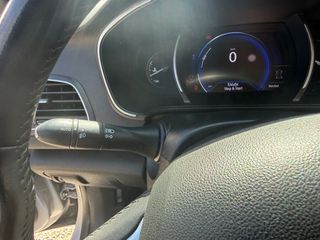 Renault Megane 2020 1.5 DCI DIESEL Ambient Light-thumb-17