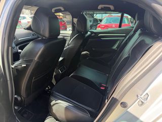 Renault Megane 2020 1.5 DCI DIESEL Ambient Light-thumb-21