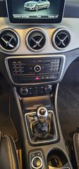 Mercedes-Benz CLA 180 2016 URBAN-thumb-17