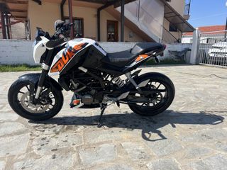 KTM 125 Duke 2016-thumb-5