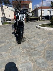 KTM 125 Duke 2016-thumb-6
