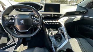 Peugeot 3008 2018-thumb-7