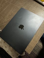 Πωλείται Apple MacBook Air M2 Midnight Laptop 13.6" Retina ( M2/16 GB/256 GB/8-core GPU/macOS).