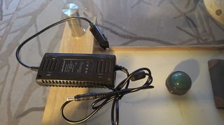 Toshiba NB200-10J Netbook-thumb-4