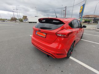 Ford Focus 2016 St Line-thumb-4