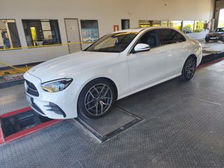 Mercedes-Benz E 220 2021 AMG W213 FACELIFT LIMOUSINE-thumb-10