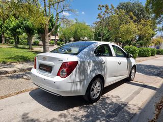 Chevrolet Aveo 2014 1.4 LT-thumb-1
