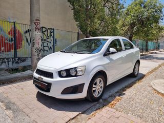 Chevrolet Aveo 2014 1.4 LT-thumb-2