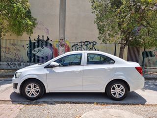 Chevrolet Aveo 2014 1.4 LT-thumb-4