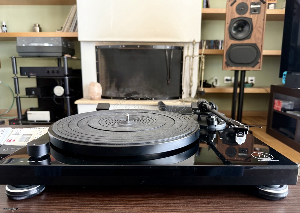 Audio Technica AT-LPW50PB