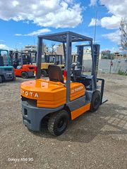 Toyota 2010 Toyota 2,5t diesel αυτόματο λάστιχα καινούργια-thumb-2