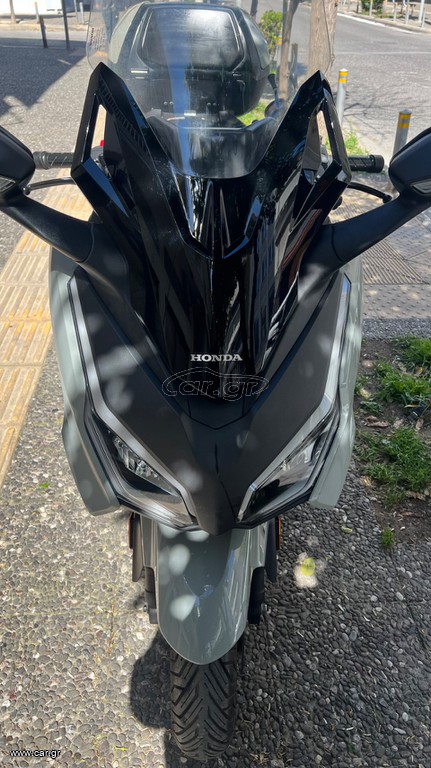 Honda Forza 350 2023 TOP BOX