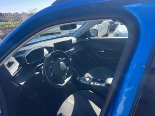 Peugeot 2008 2023-thumb-9