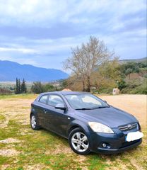 Kia Ceed / cee'd 2008-thumb-1