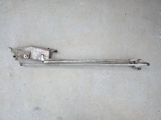 Μοτέρ - Σύστημα Υαλοκαθαριστήρων Bosch  RENAULT MODUS  K9K T7  2004-2012 με κωδικούς  0 390 241 777 ,  3 397 020 635 ,  82 00 141 270