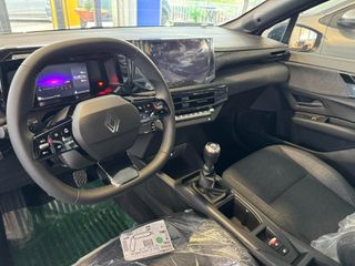 Renault Clio 2026 Evolution 115hp-thumb-6