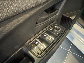 Renault Clio 2026 Evolution 115hp-thumb-7