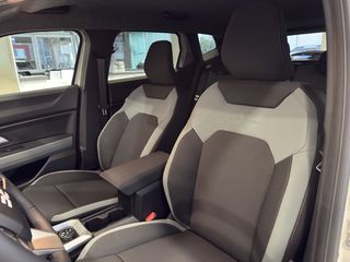 Dacia Duster 2026 ALL-NEW DUSTER EXTREME hybrid -G 150 4X4 auto-thumb-13