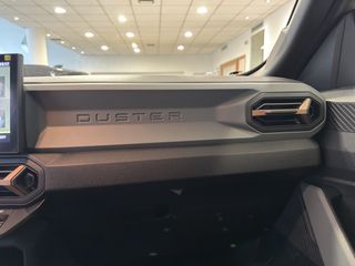 Dacia Duster 2026 ALL-NEW DUSTER EXTREME hybrid -G 150 4X4 auto-thumb-22
