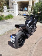 Ducati Diavel 2014 CARBON-thumb-6