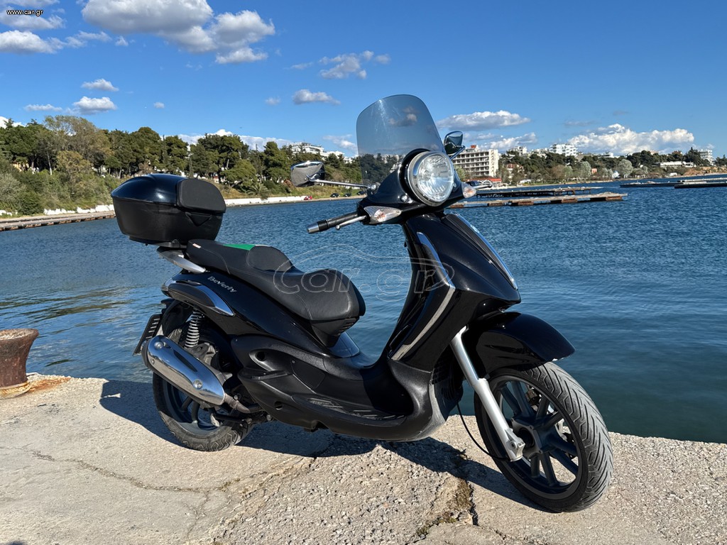 Piaggio Beverly 300i Tourer 2010