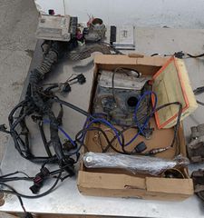 1800cc 20VT APU ΓΙΑ ΜΕΤΑΤΡΟΠΗ ΣΕ ΗΛΕΚΤΡΟΓΚΑΖΟ [{(ΕΓΚΕΦΑΛΟΣ / ΠΛΕΞΟΥΔΑ / ΠΕΤΑΛΙΕΡΑ / ΠΕΤΑΛΟΥΔΑ ΓΚΑΖΙΟΥ / ΜΠΕΚΙΕΡΑ / ΜΠΕΚ / ΑΙΣΘΗΤΗΡΑΣ ΛΑΜΔΑ 4 ΚΑΛΩΔΙΑ)}]